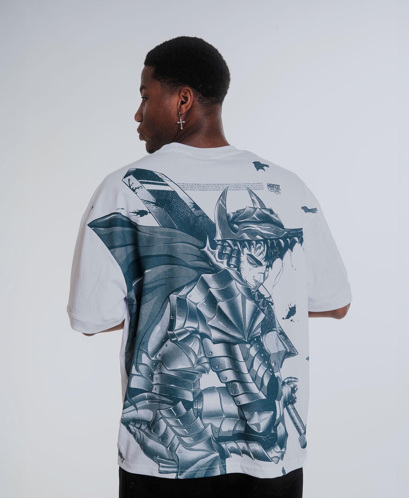Polera Oversize Anime Berserk Guts