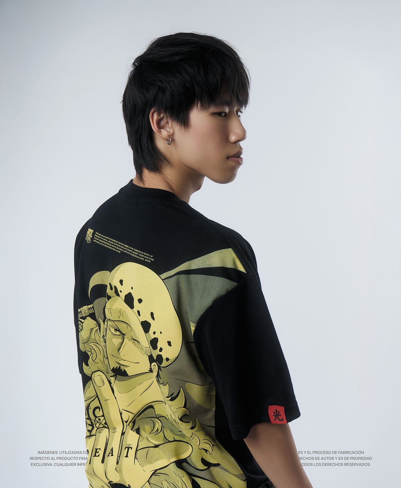 Polera Oversize Anime One Piece Trafalgar Law