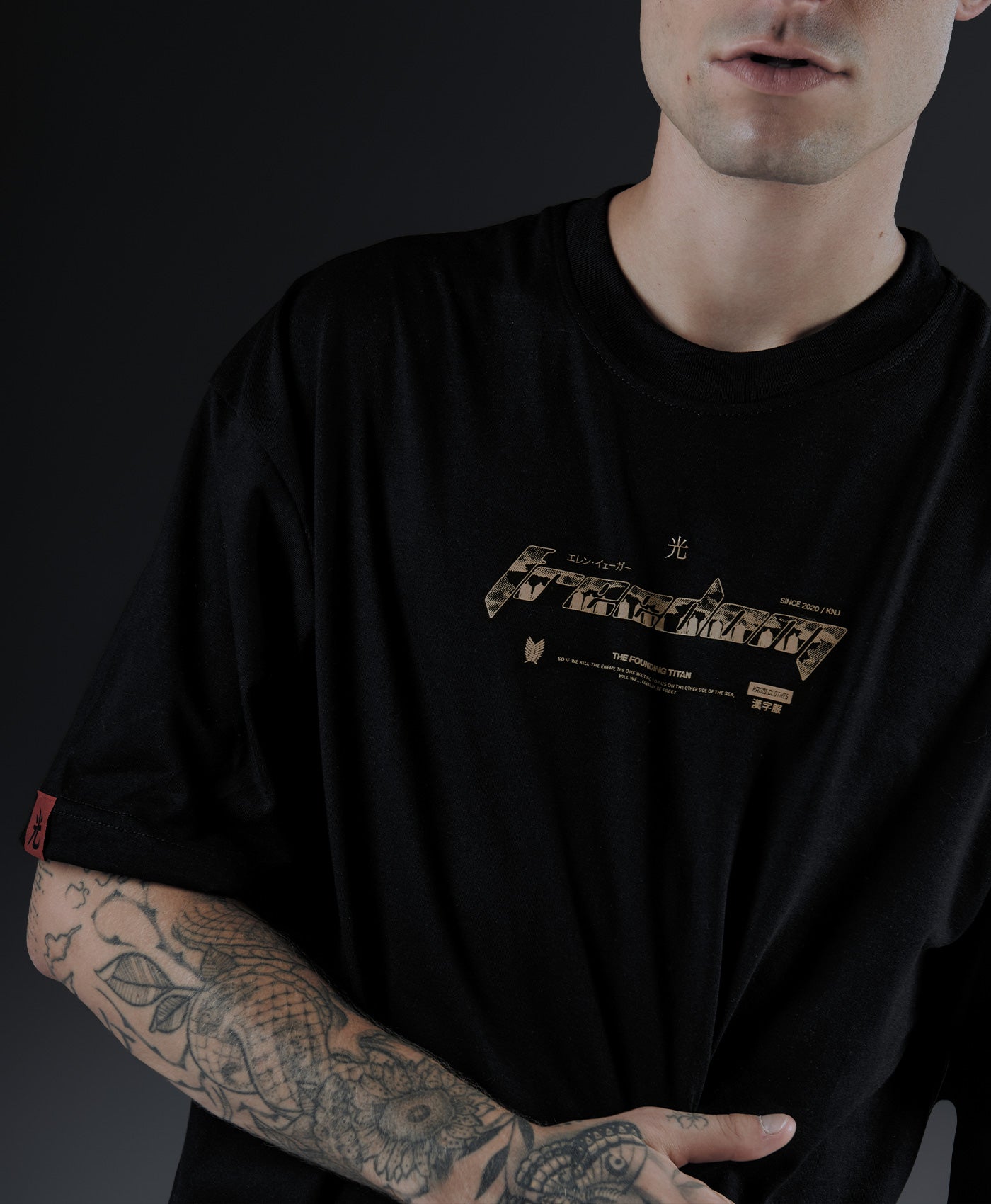 Polera Oversize Anime Shingeki no Kyojin Eren Jaeger 