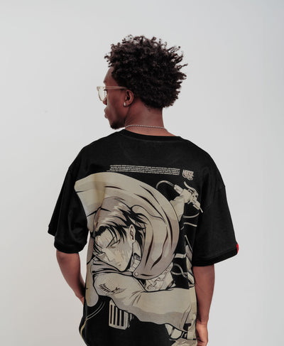 Polera Oversize Anime Shingeki no Kyojin Levi 